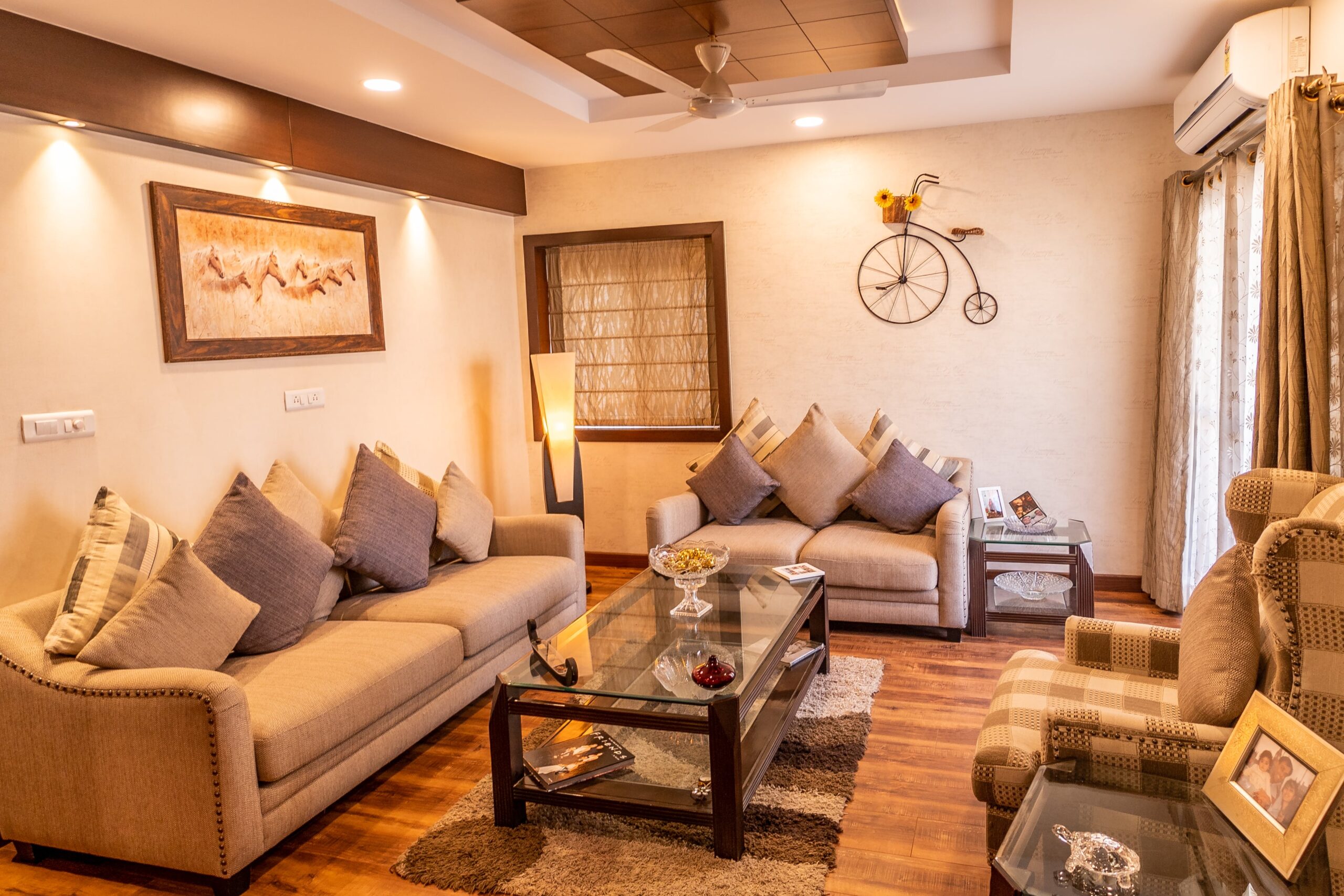 Interior-designer-for-home-and-business-space-1
